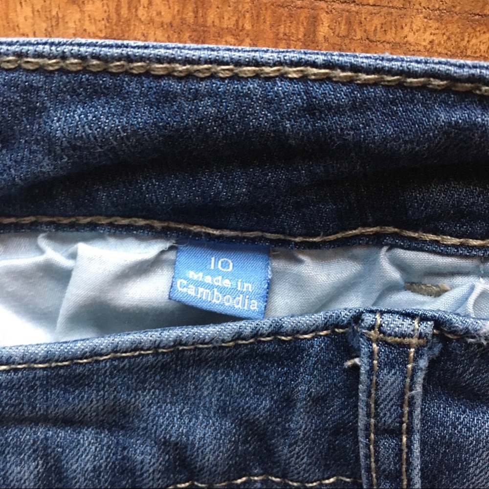 Cuffed Jean Capri - Picture 4 of 6